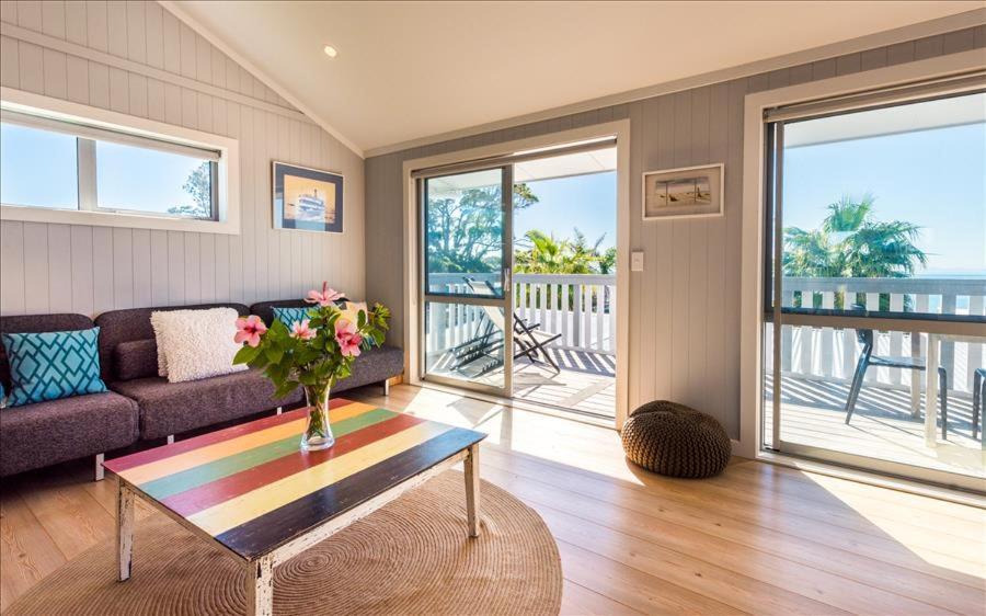 The Waiheke Pad - In The Heart Of Oneroa! Villa Luaran gambar